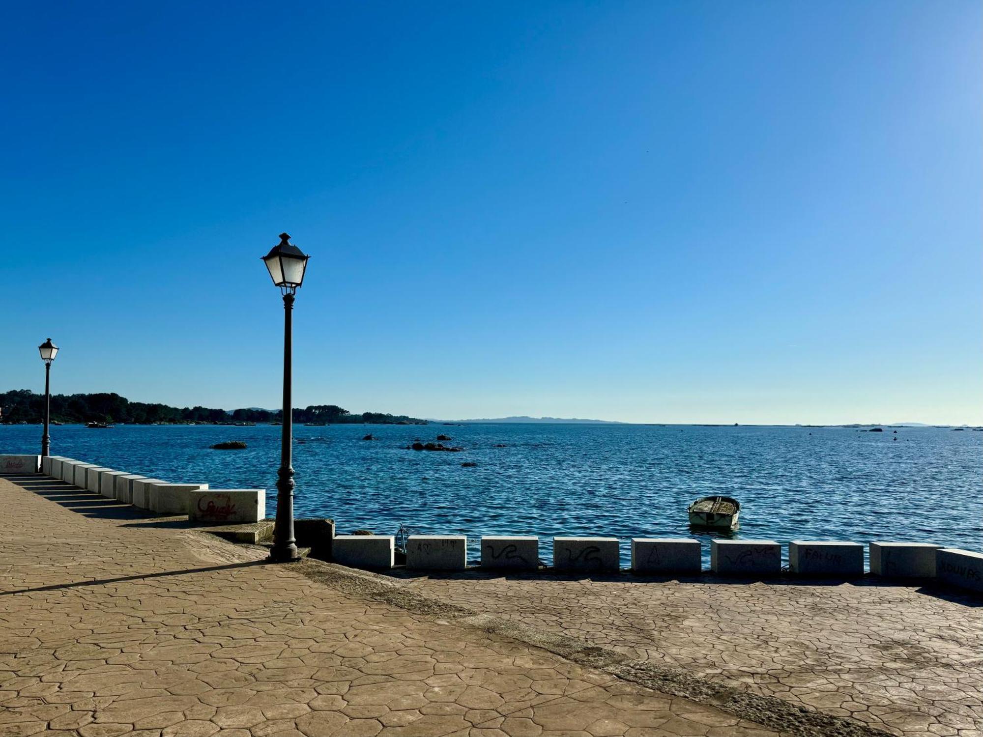 Apartamento Paseo Maritimo-A Illa De Arousa Buitenkant foto